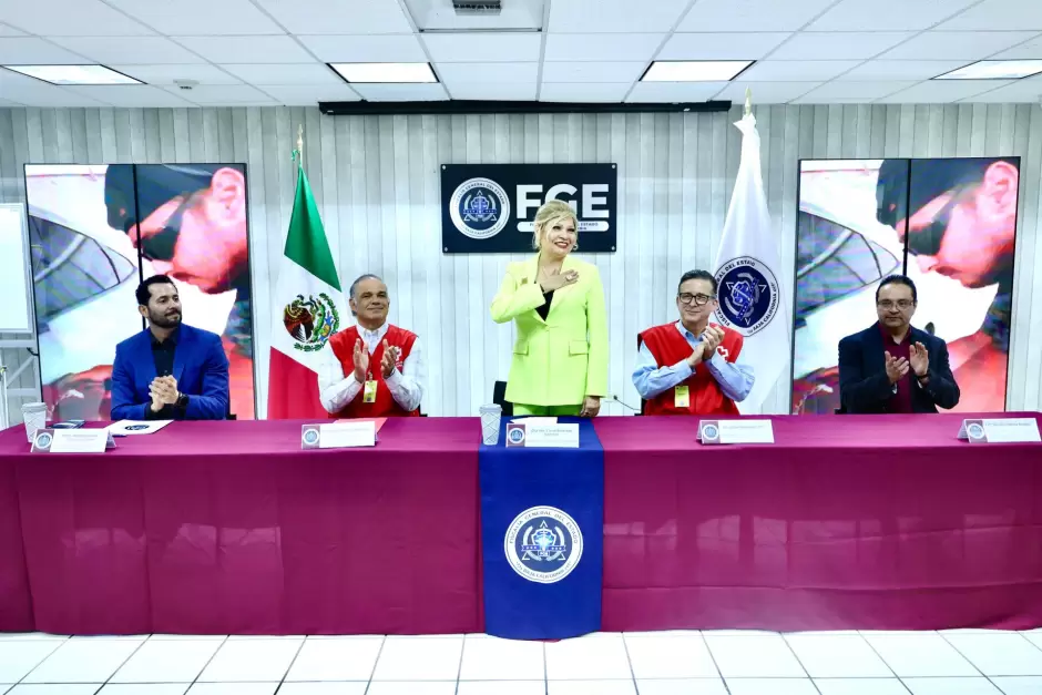 Fiscal�a General y Cruz Roja delegaci�n Baja California