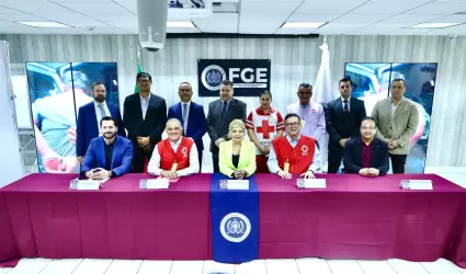Fiscal�a General y Cruz Roja delegaci�n Baja California