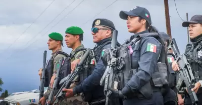 Operativo agentes polic�as