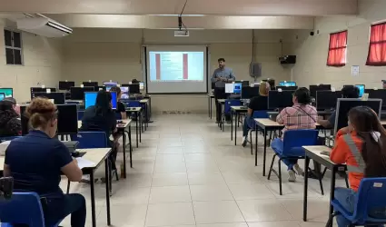 Pl�ticas para padres en Baja California