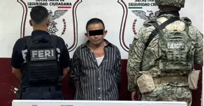 Detenido con subametralladora y cartuchos �tiles en Mexicali
