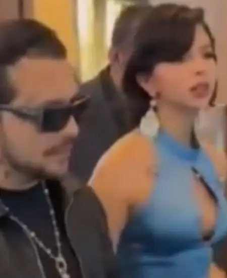 �ngela Aguilar y Christian Nodal