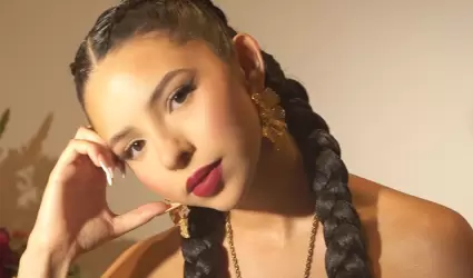 �ngela Aguilar