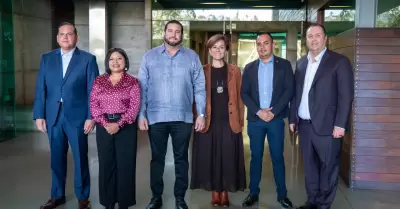 Alianza estrat�gica entre Correos de M�xico y Mexicana de Aviaci�n