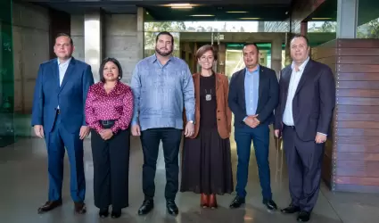 Alianza estrat�gica entre Correos de M�xico y Mexicana de Aviaci�n