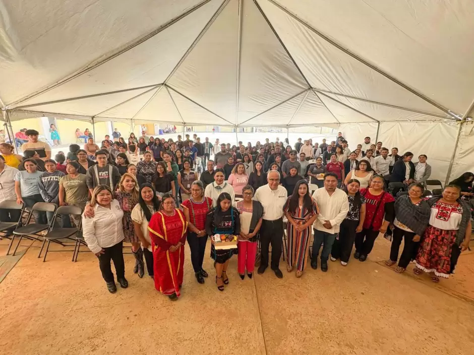 Agenda de trabajo en San Quint�n