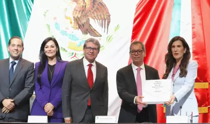 Entrega de Paquete Econ�mico 2026 a la C�mara de Diputados