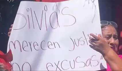 Manifestaci�n en juzgados familiares por mujer que muri� atropellada por conduct
