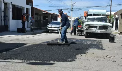 Bacheo en Hermosillo.
