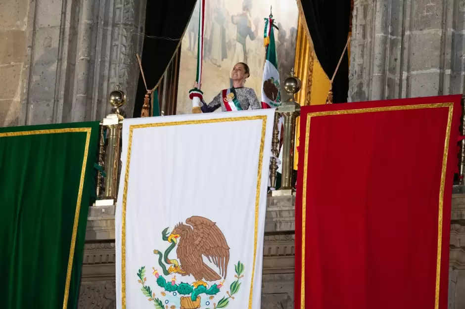 �Hist�rico! Presidenta Claudia Sheinbaum encabeza ceremonia del Grito de Independencia; primera mujer en 215 a�os