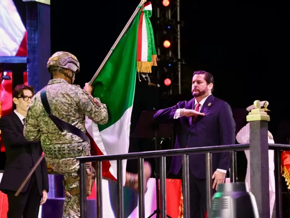 Encabeza Ismael Burgue�o Ruiz Ceremonia del CCXV Aniversario del Grito de Independencia en Tijuana