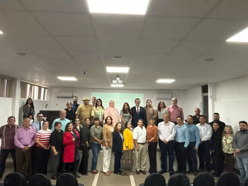 Taller "Fortaleciendo lazos a favor de la inclusi�n educativa en secundaria"