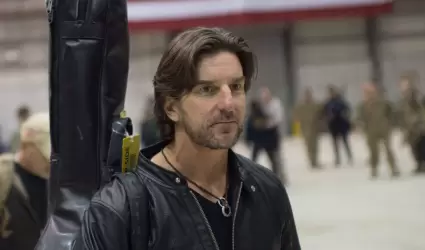Brett James