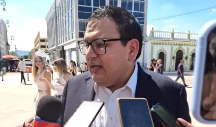 Carlos Hern�ndez.