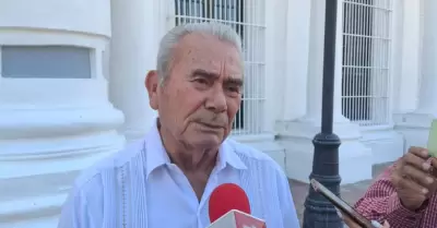 Rafael Acu�a Griego