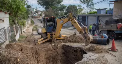 Trabajos de reparaci�n en l�nea de impulsi�n en Ca��n del Sainz