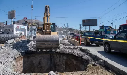 Rehabilitaci�n de tramo del colector Insurgentes en Tijuana