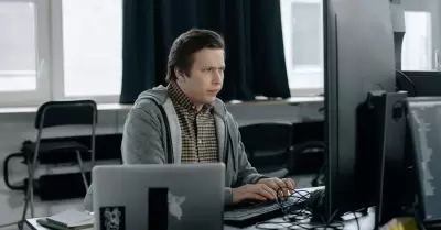 Perfiles pr�cticos que resuelven, documentan, explican y generan resultados.