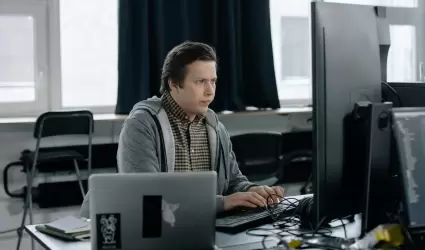 Perfiles pr�cticos que resuelven, documentan, explican y generan resultados.