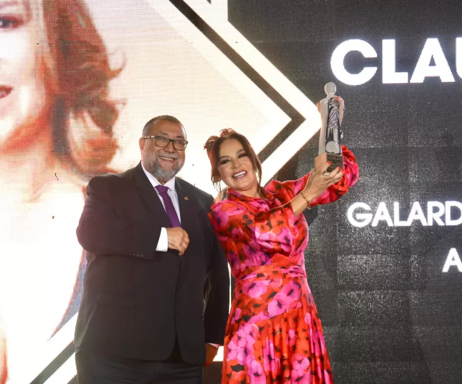34 entrega del "Galard�n al M�rito Tur�stico"