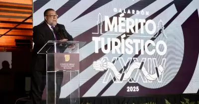34 entrega del "Galard�n al M�rito Tur�stico"