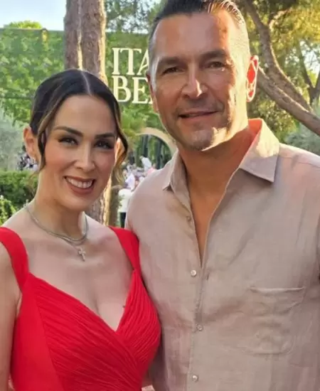 Jacky Bracamontes y Mart�n Fuentes