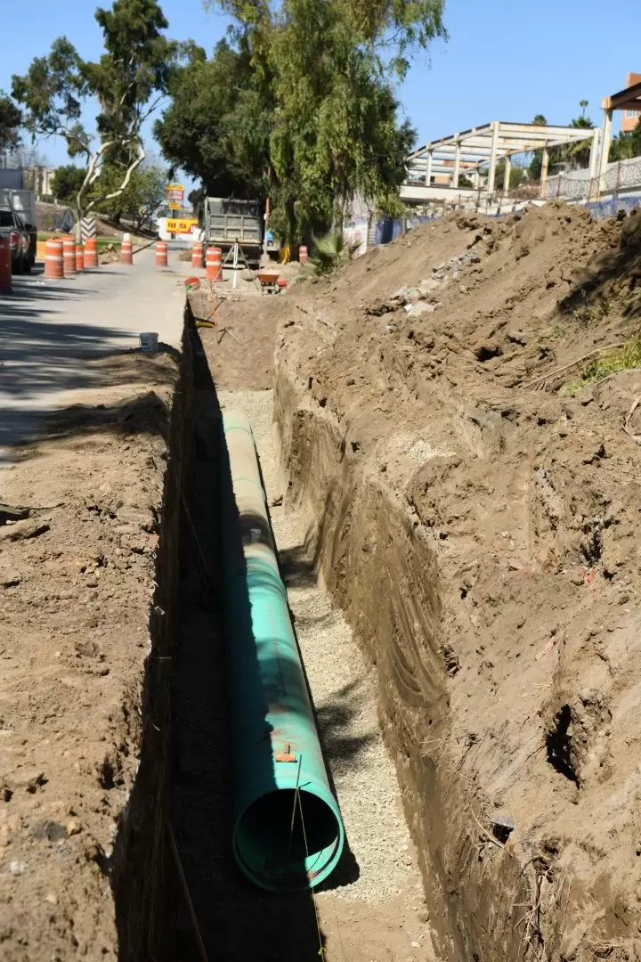 Obras de rehabilitaci�n a colectores sanitarios