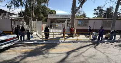 Suspensi�n de clases en BC por brote del virus coxsackie