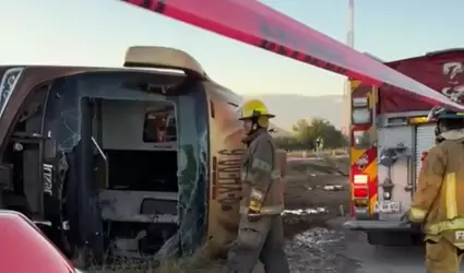 Volcamiento de autob�s en carretera Guaymas Hermosillo.