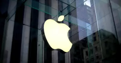 Filtraciones indican que el iPhone plegable ser�a m�s accesible de lo previsto.