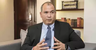Carlos Trevi�o Medina