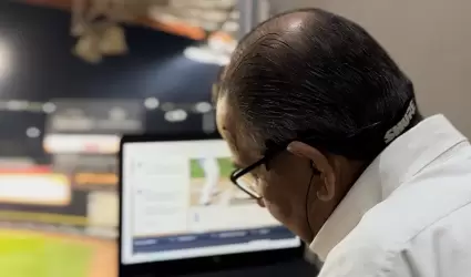 Jaime Cort�s alcanza 39 temporadas narrando a los Naranjeros Hermosillo.