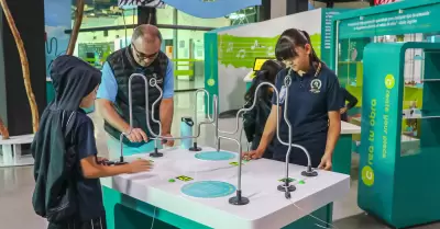 Actualizan salas de tecnolog�a e innovaci�n