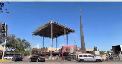 Montaje del escenario en Zona R�o