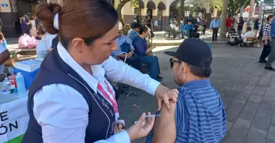 M�dulo de vacunaci�n en el Mercado Municipal