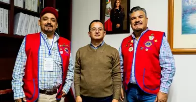 Oficial mayor, Eleazar L�pez Quihuis, sostuvo una reuni�n con Ra�l C�rdova Villa