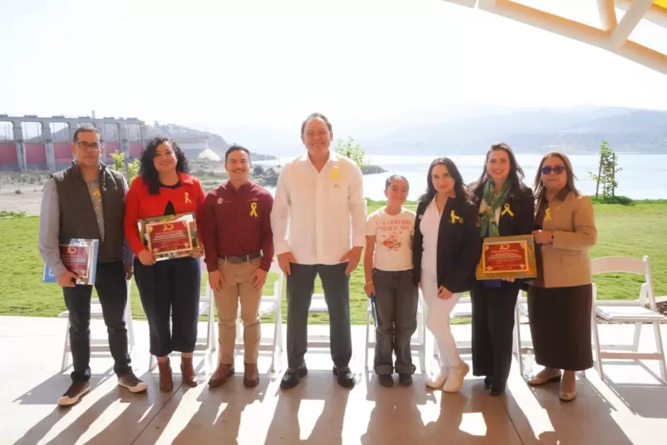Alianza con asociaciones civiles por las y los ni�os con c�ncer