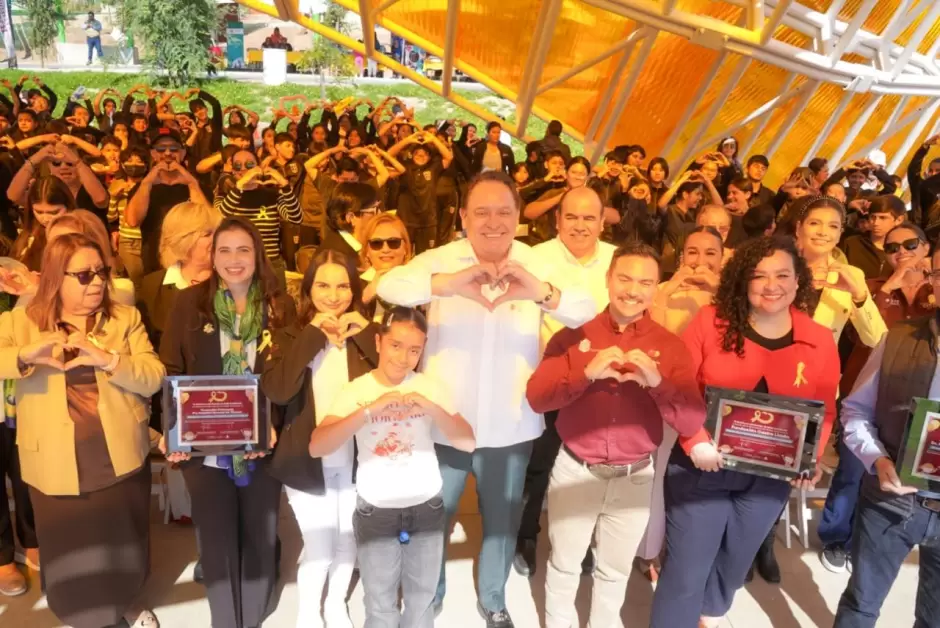 Alianza con asociaciones civiles por las y los ni�os con c�ncer