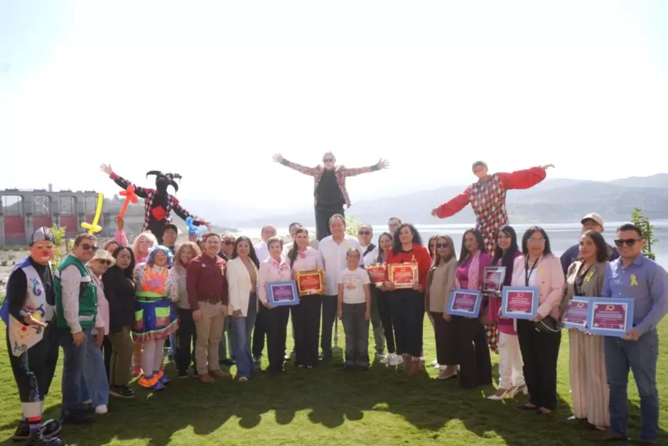 Alianza con asociaciones civiles por las y los ni�os con c�ncer