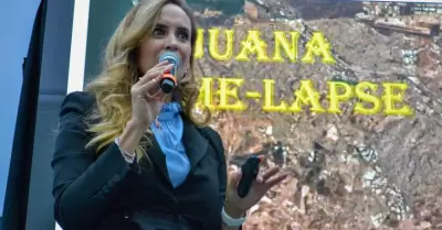 Adriana Egu�a Alaniz