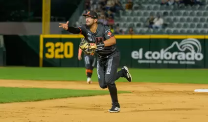 Naranjeros cae ante Ca�eros