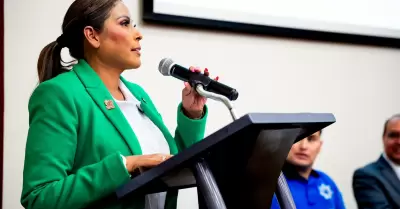 Claudia Agat�n impulsa la digitalizaci�n de tr�mites y servicios