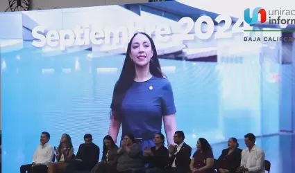 Julieta Ram�rez presenta en Tijuana su primer informe como Senadora