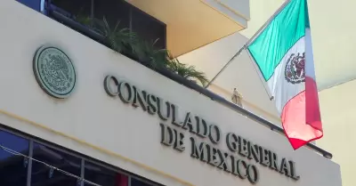 Consulado de M�xico en San Diego ofrece apoyo psicol�gico a migrantes ante redad