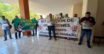 Manifestaci�n de agremiados al Staus