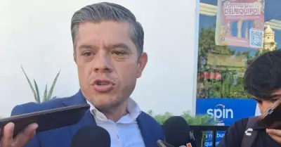 Alberto V�zquez Valencia, presidente municipal de Huatabampo