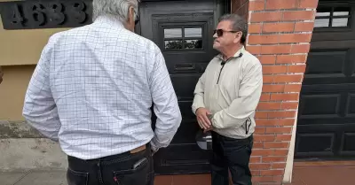 Manuel Cisneros, propietario de la "Birrier�a Guadalajara" en Ensenada
