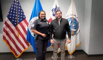 Directora del puerto de San Ysidro de CBP, Mariza Mar�n / Presidente municipal, 