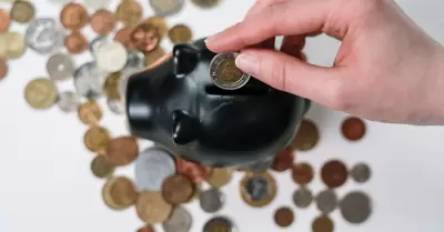 La Afore invierte tus aportaciones para generar rendimientos futuros.
