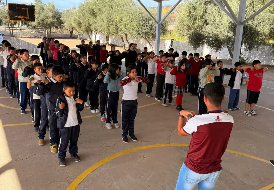 Activaci�n f�sica en la Primaria Francisco Zarco